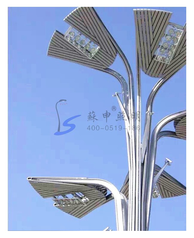 ���̰���