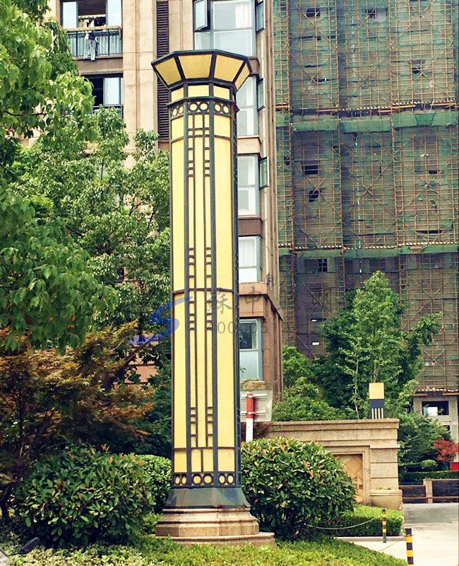 ���̰���