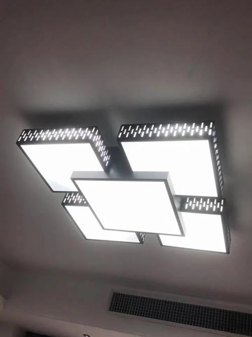 扩散板广泛适用于led照明灯具,各种形状均可定制